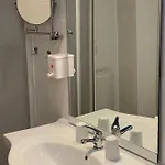 Haus Usedom 호텔 쾰핀제