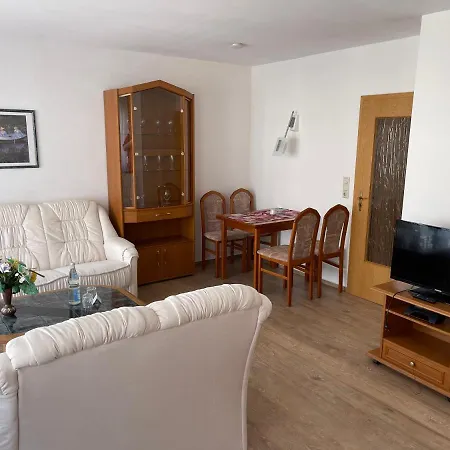 Haus Usedom Ferienwohnungen Mit Fruehstuecks-Restaurant