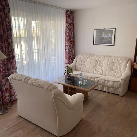 Haus Usedom Ferienwohnungen Mit Fruehstuecks-Restaurant Hotel Kolpinsee
