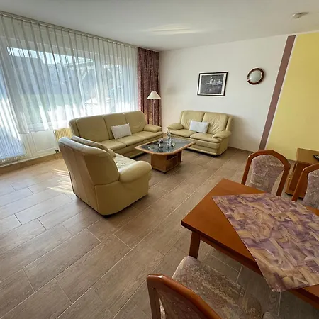 Haus Usedom Ferienwohnungen Mit Fruehstuecks-Restaurant Hotel Kolpinsee