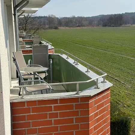 Haus Usedom Ferienwohnungen Mit Fruehstuecks-Restaurant 4*