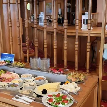 Hotel Haus Usedom 4*