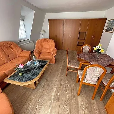 Hotell Haus Usedom Ferienwohnanlage Mit Fruehstuecks-restaurant Gegenueber Im Seeschloesschen