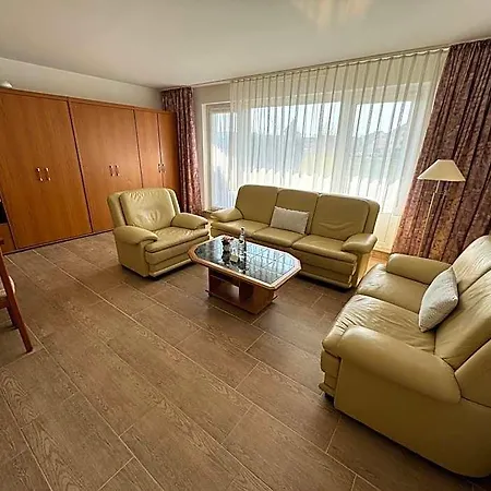 Haus Usedom Ferienwohnanlage Mit Fruehstuecks-restaurant Gegenueber Im Seeschloesschen 4* Kolpinsee