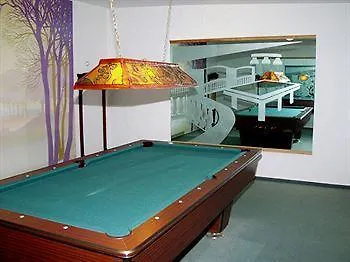 乌泽多姆豪斯公寓式酒店