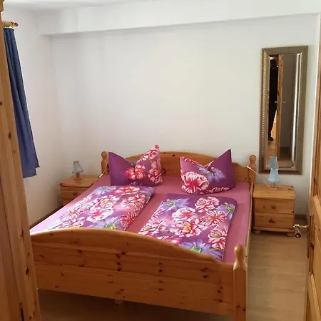 Haus Usedom Ferienwohnungen Mit Fruehstuecks-Restaurant 4*
